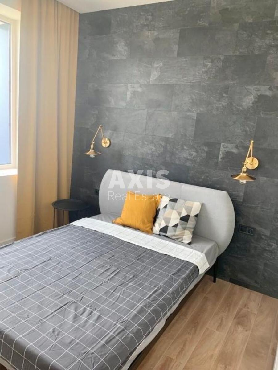2k apartment vul. Mykil's'ko-Slobids'ka 3а3