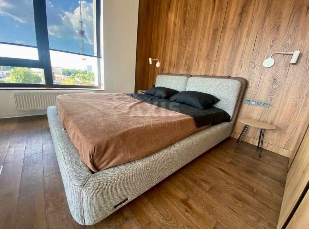 2k apartment vul. Hohlovyh Sim'i' 85