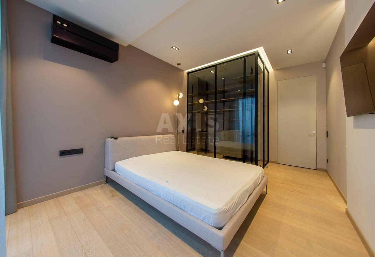 4k apartment vul. Buslivs'ka 15583564