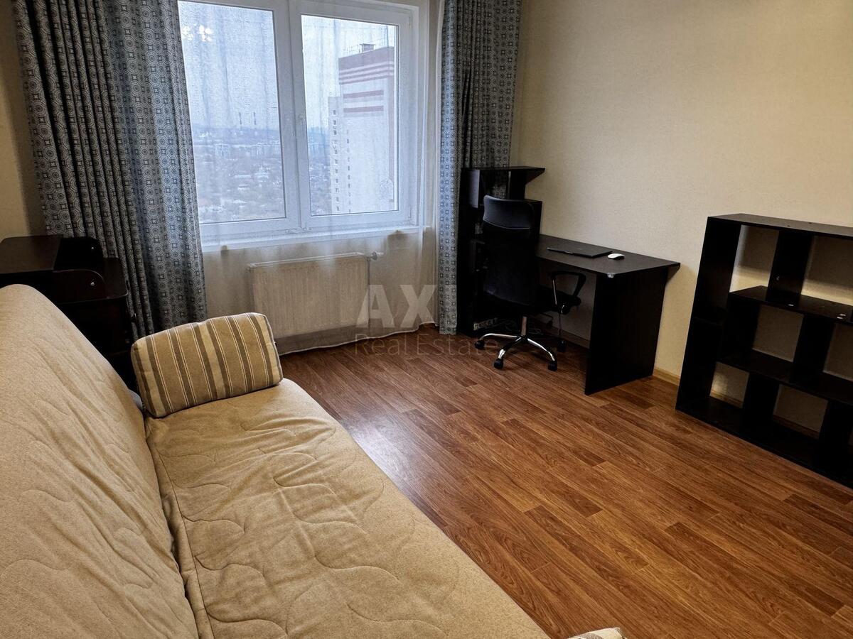 1k apartment vul. Rusovoi' Sofii' 1Б1
