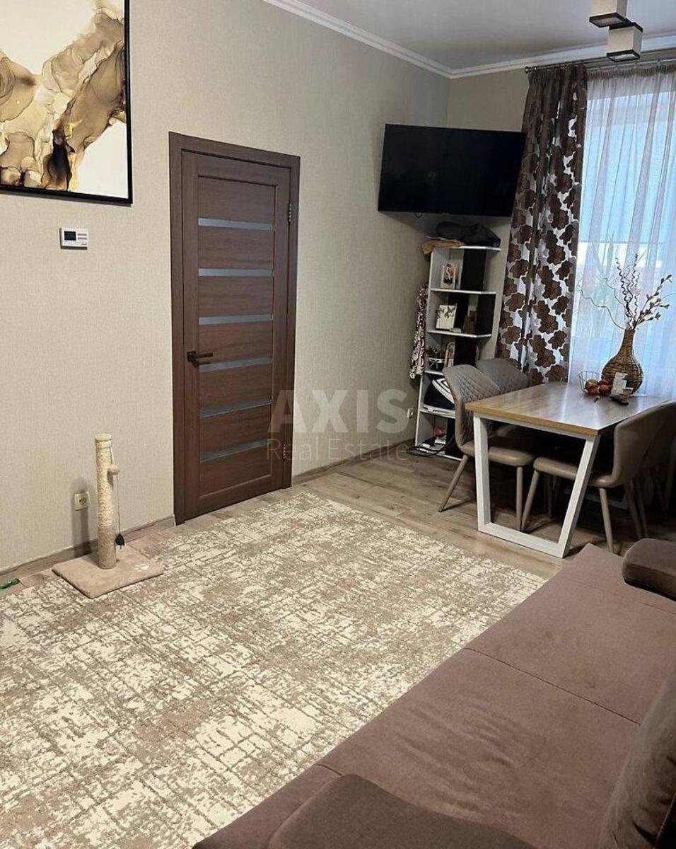 2k apartment vul. Zlatoustivs'ka 325