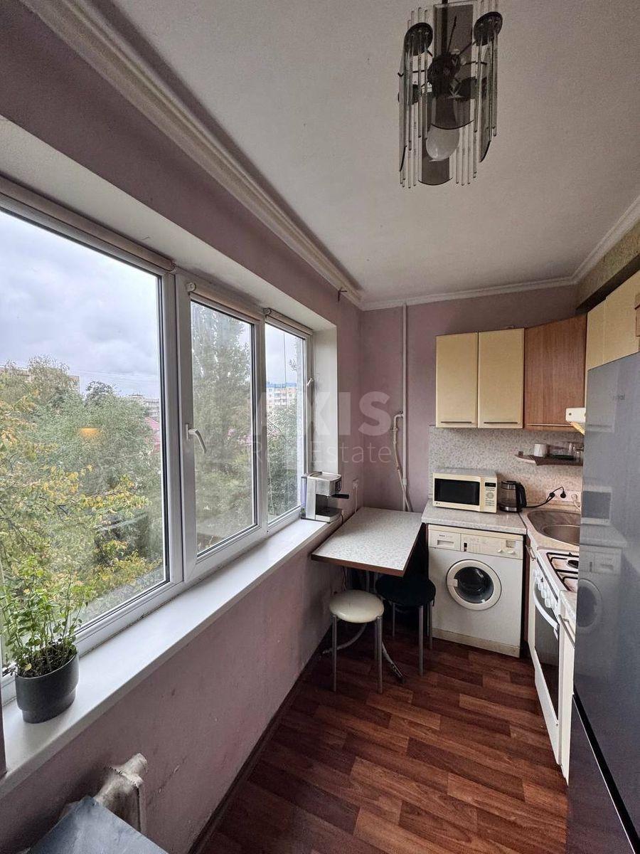 1k apartment vul. Burmystenka 1210