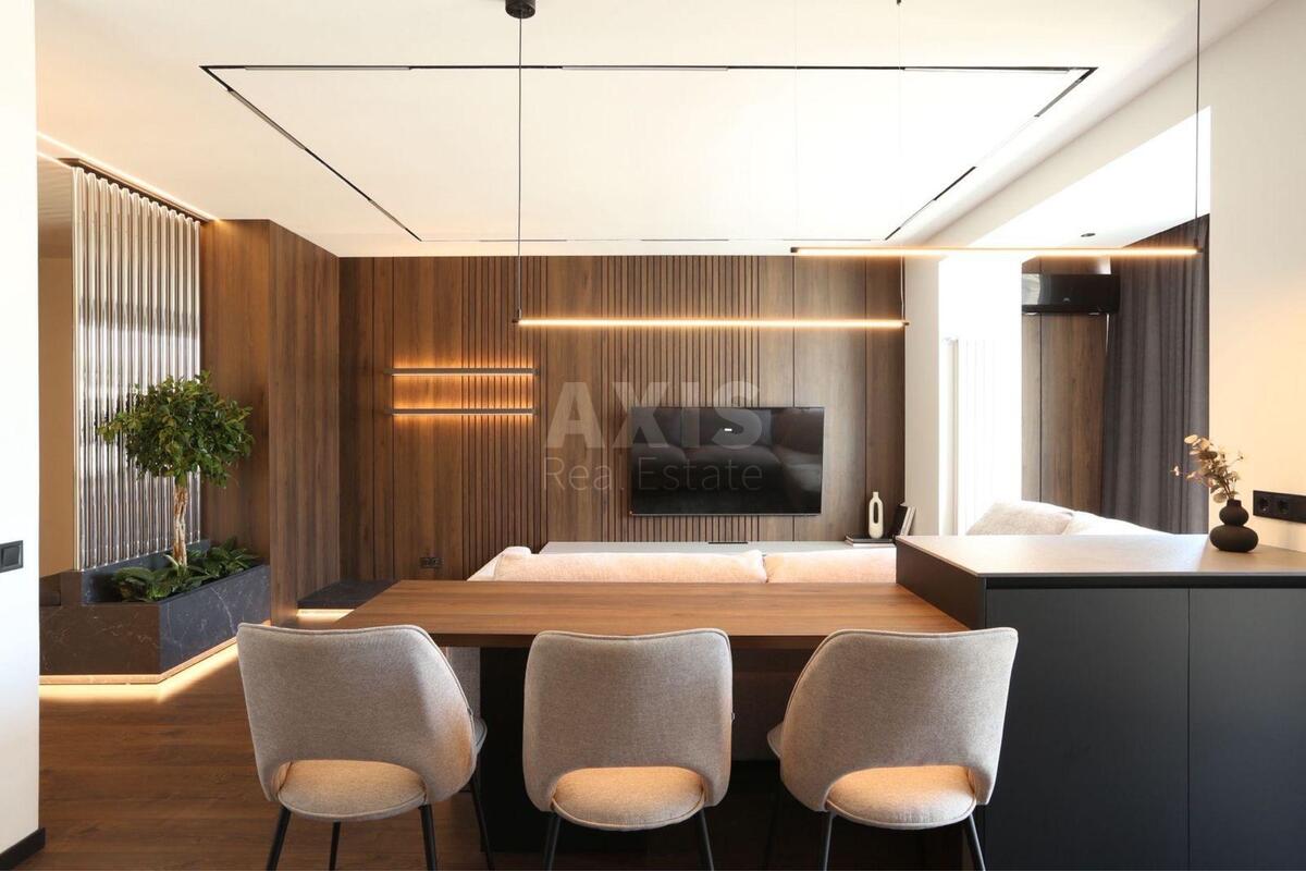 2k apartment vul. Velyka Vasyl'kivs'ka 801