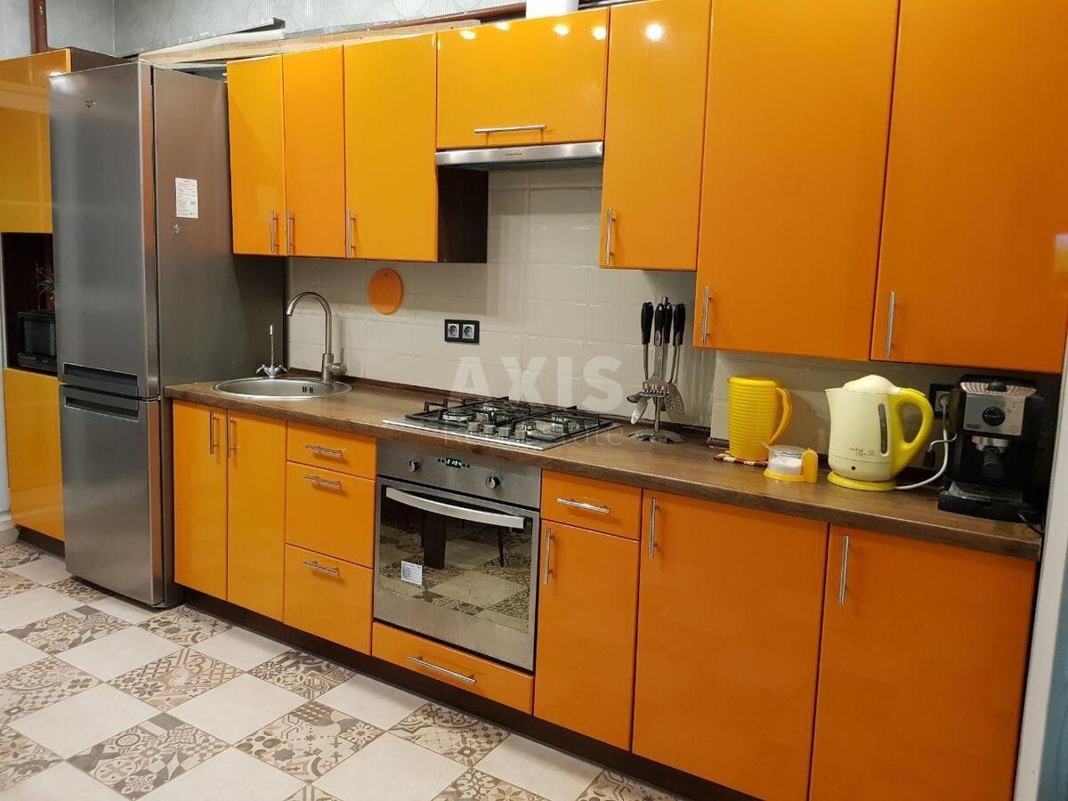 2k apartment vul. Lucenka Dmytra 5