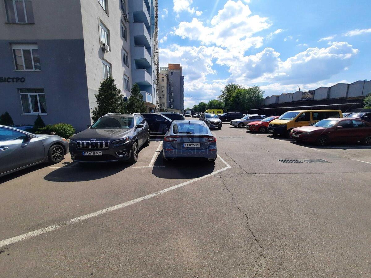 Офис ул. Ушинского 40, 1500м210