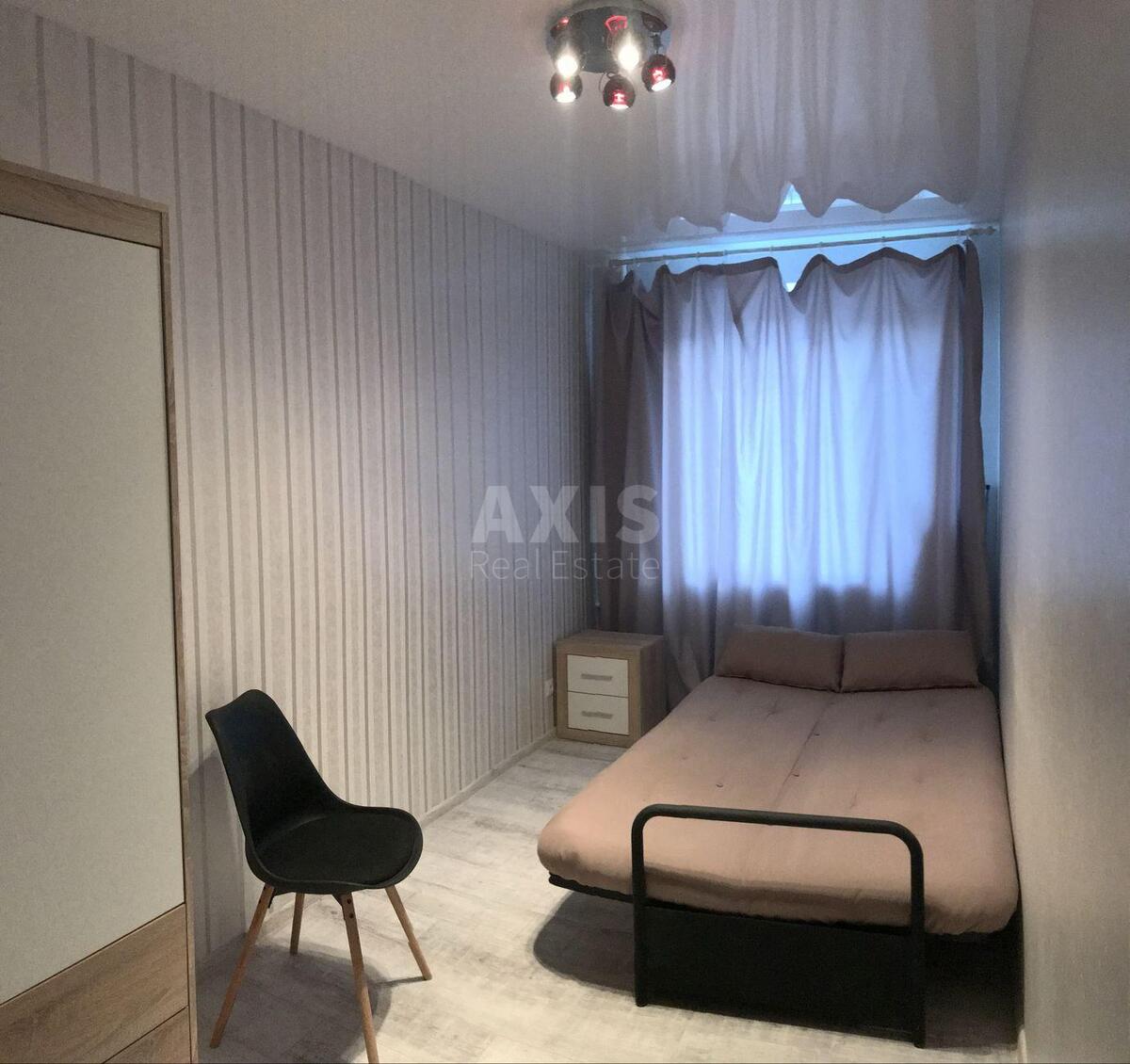 2k apartment vul. Zhyljans'ka 6
