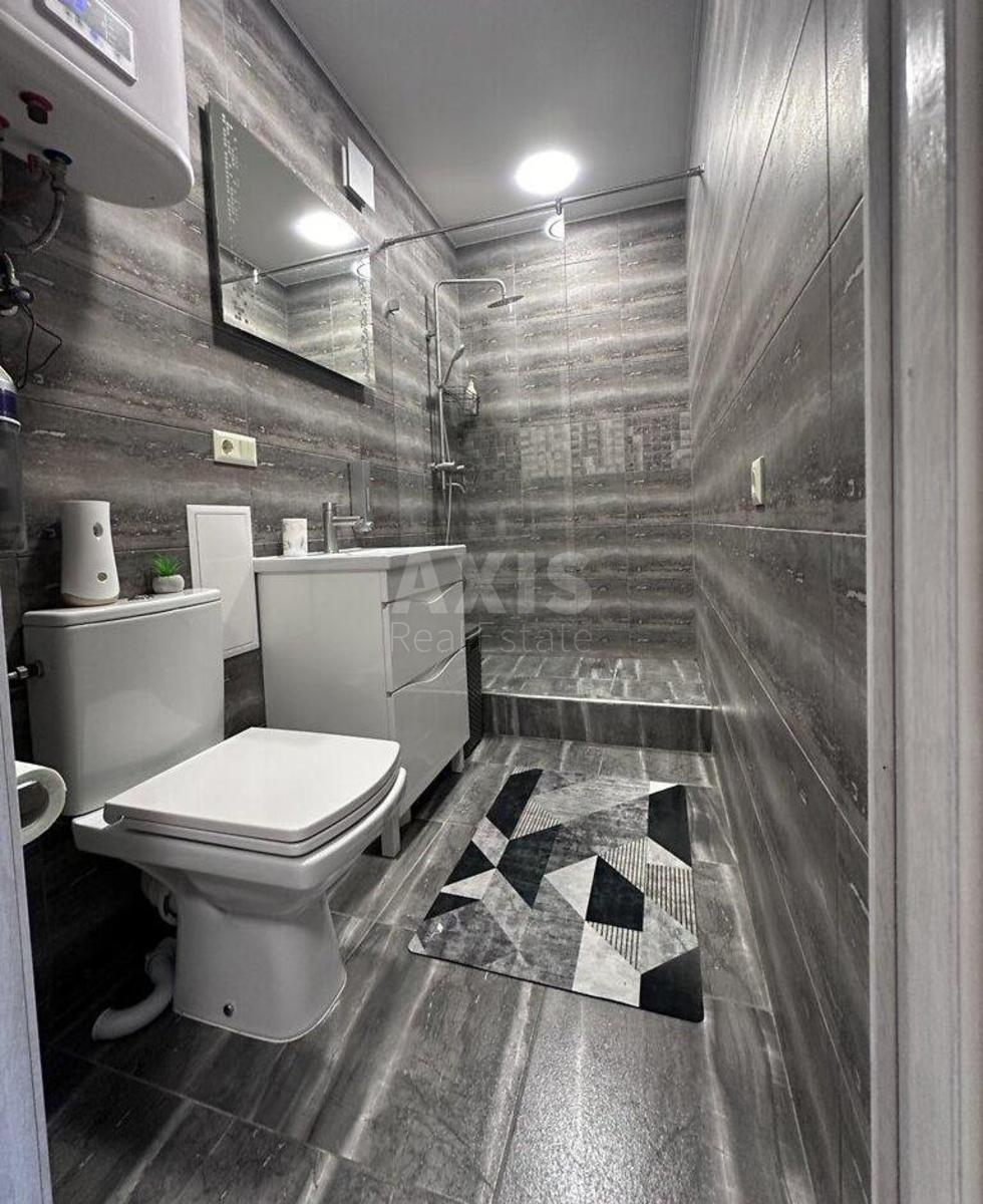 1k apartment vul. Zaliznychna 326