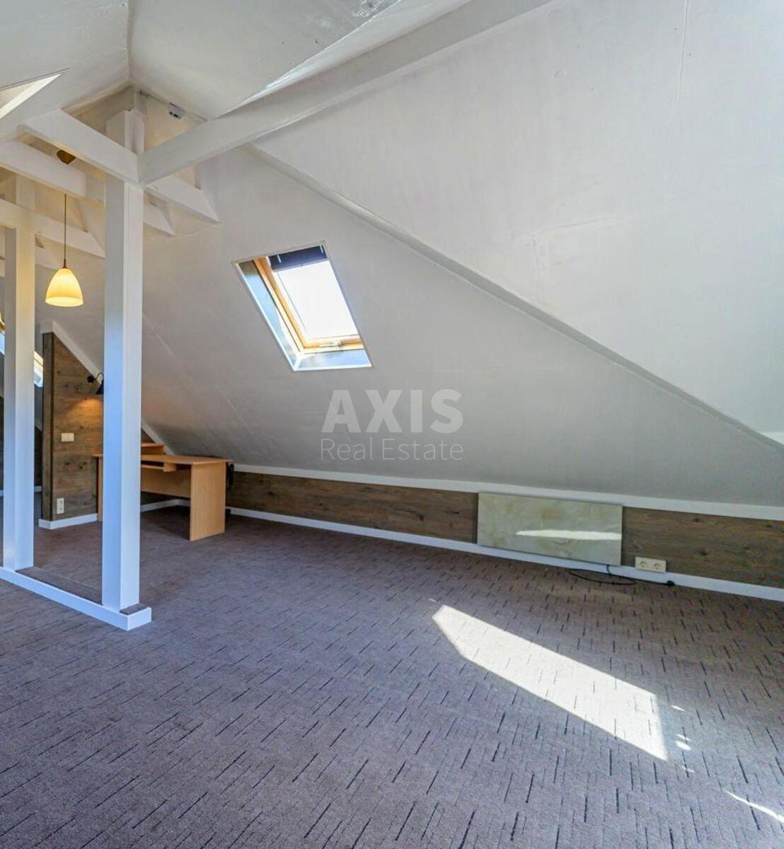 Office bul. Druzhby Narodiv 26/1, 200m2600972