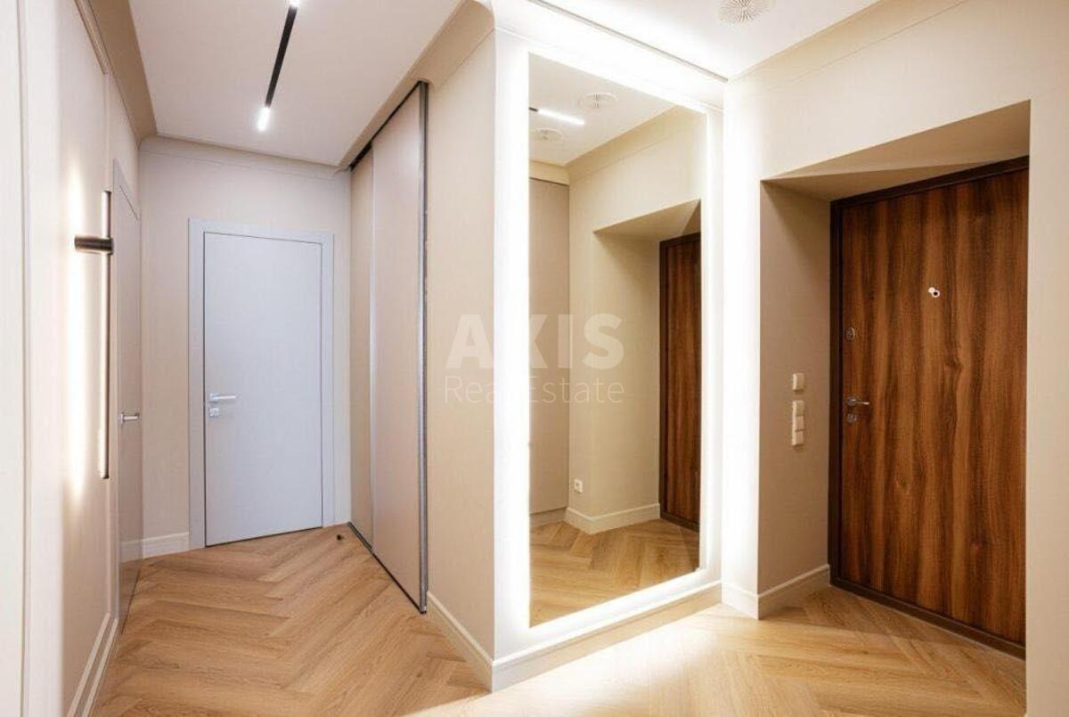 3k apartment vul. Rodyny Kristeriv 206