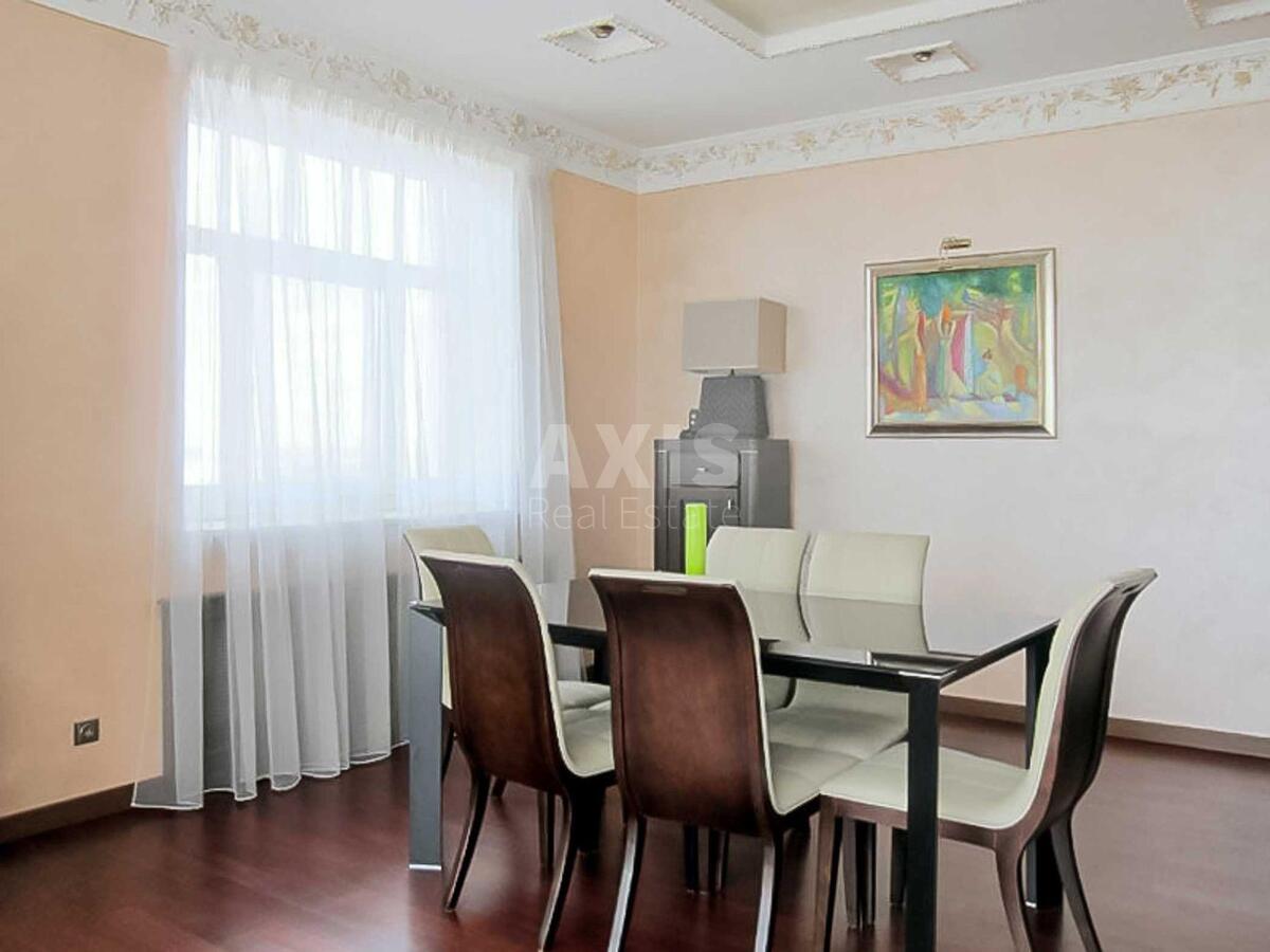 3к квартира ул. Ирининская 5/241