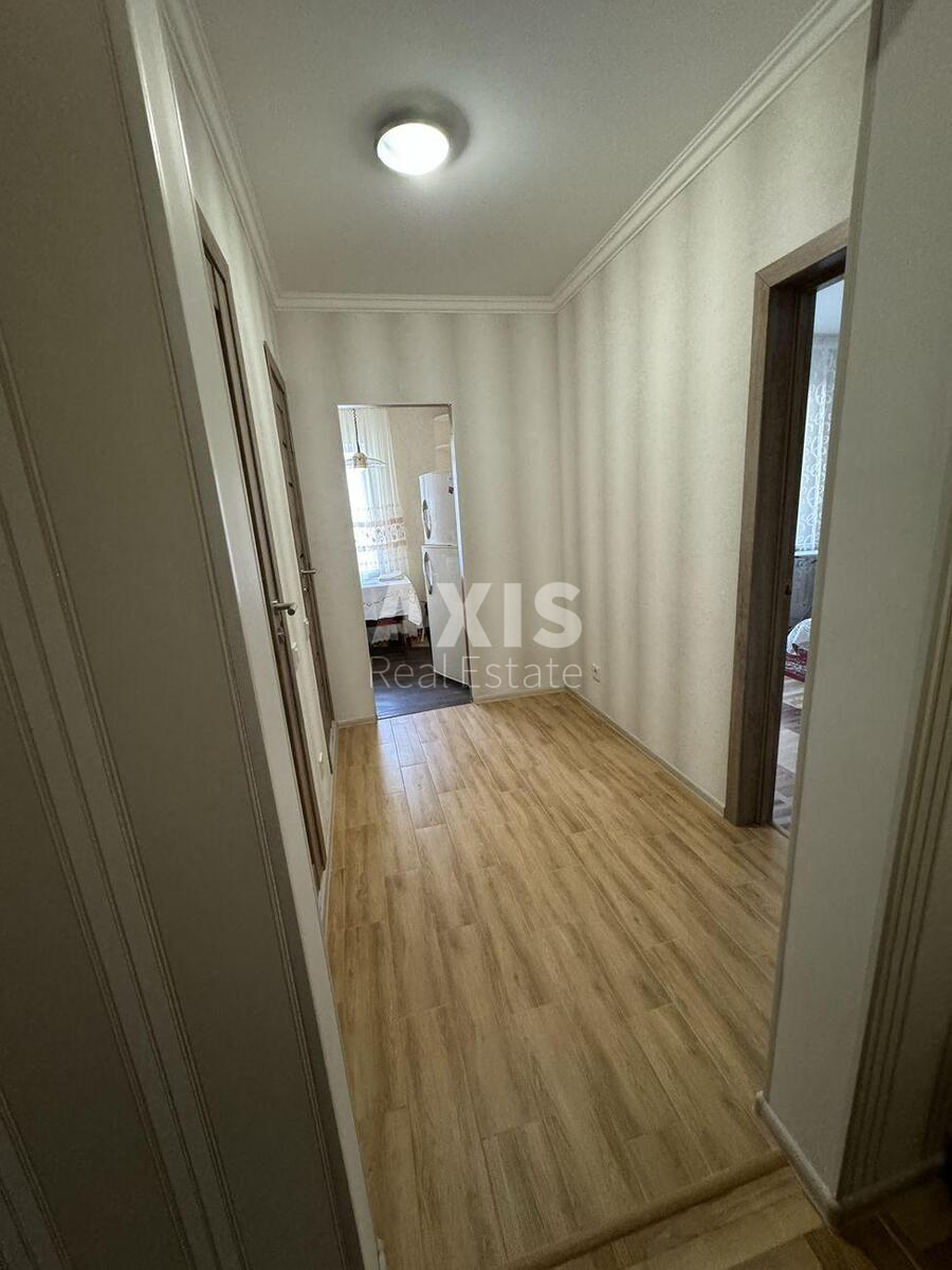 2к квартира ул. Братства Тарасовцев 106158312