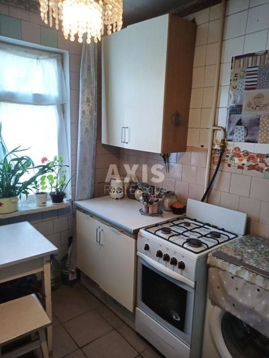 2k apartment vul. Vasylenka Mykoly 172