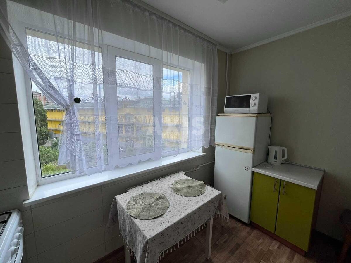 1k apartment pr-t Obolons'kyj 9А1