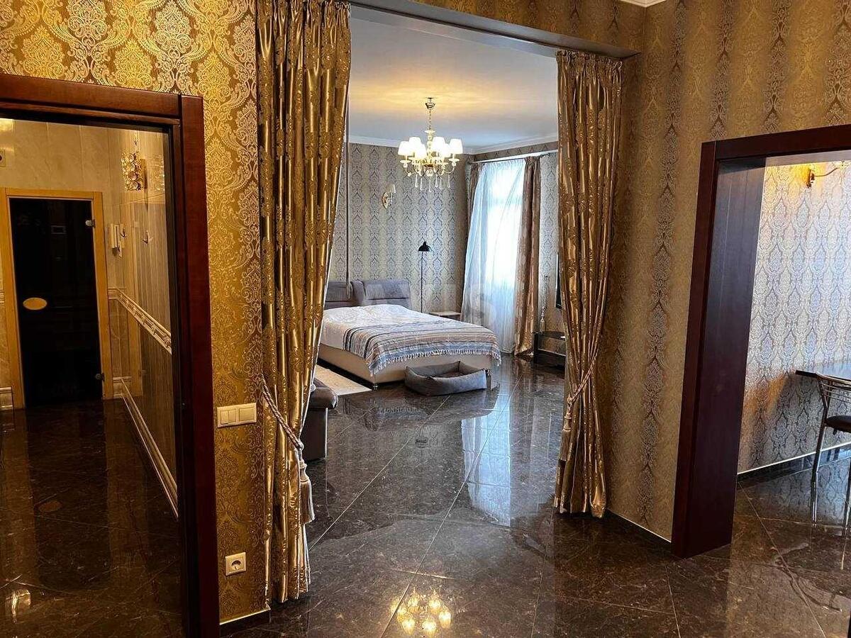 1k apartment bul. Lesi Ukrai'nky 7А0