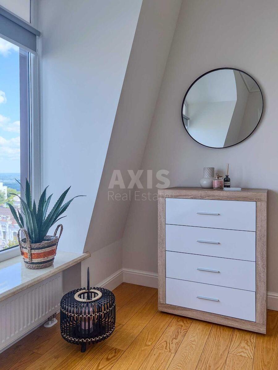 4k apartment vul. Mazepy Ivana 165675417