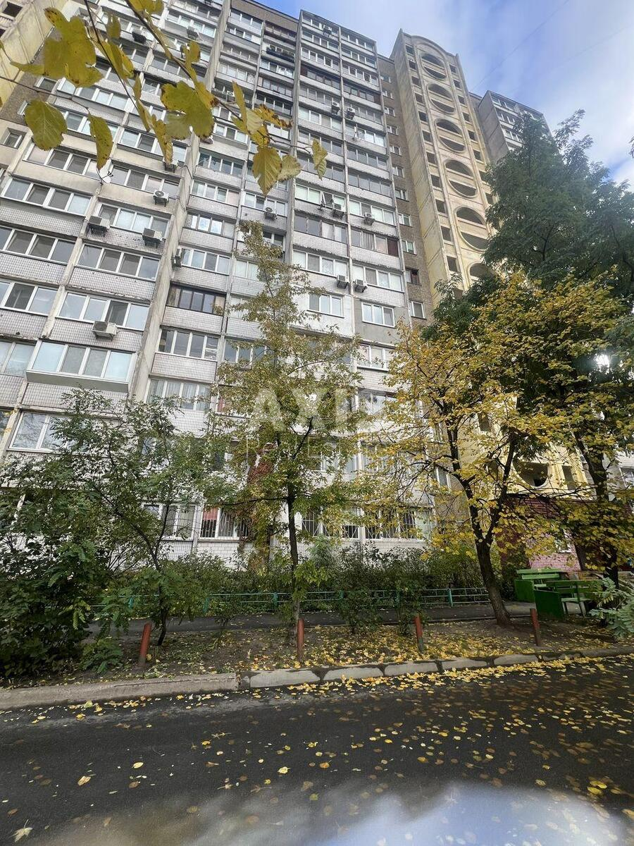 2k apartment pr-t Chervonoyi Kalyny 4В6108210