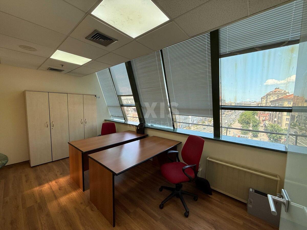 Office vul. Velyka Vasyl'kivs'ka 1/3, 191m2582203
