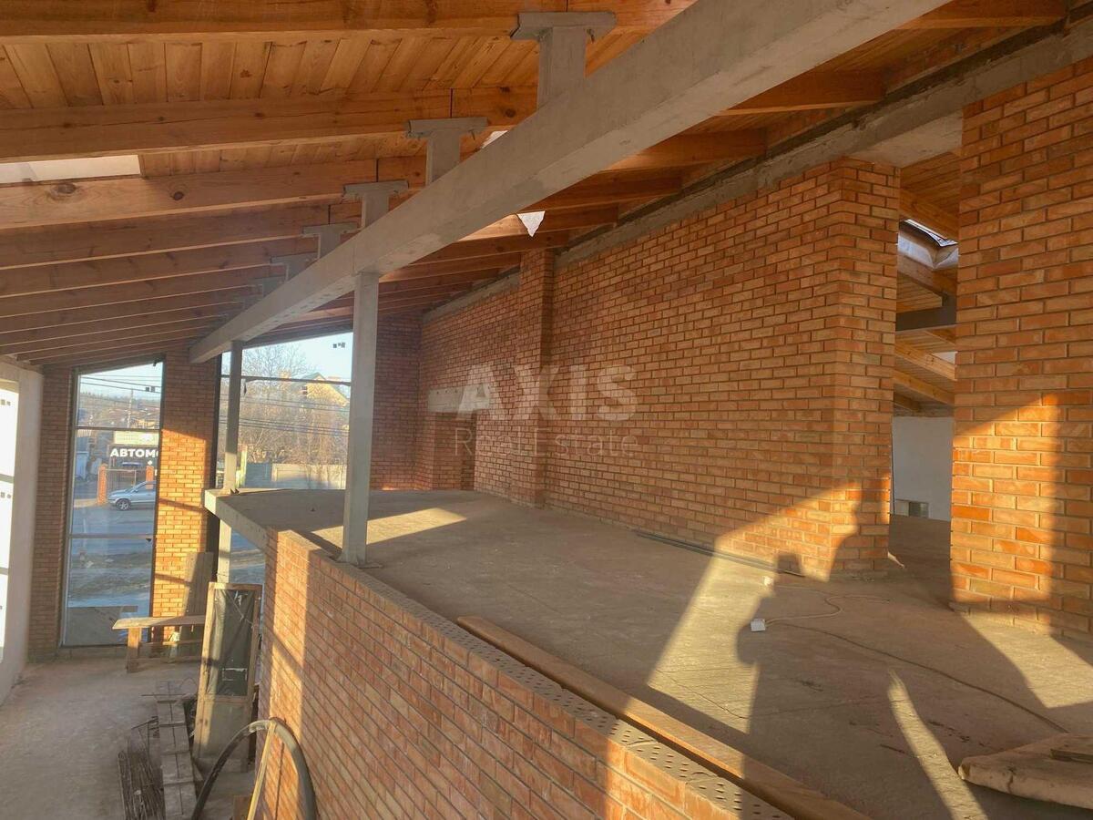 Service object vul. Stecenka 49, 335m2625228