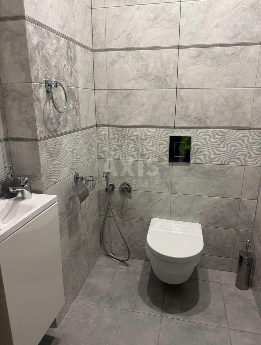 2к квартира ул. Героев Севастополя 35А5748810