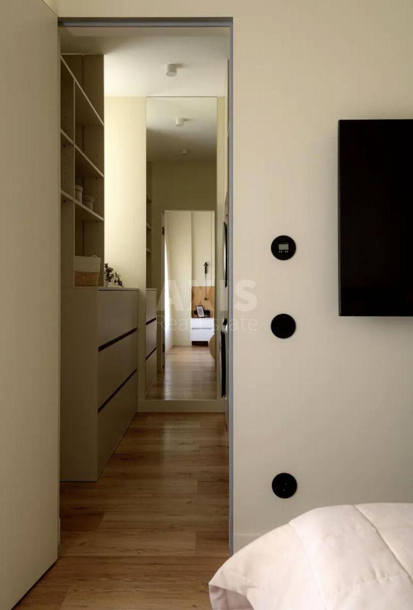 2k apartment bul. Ryl's'kogo Tadeja 1620043