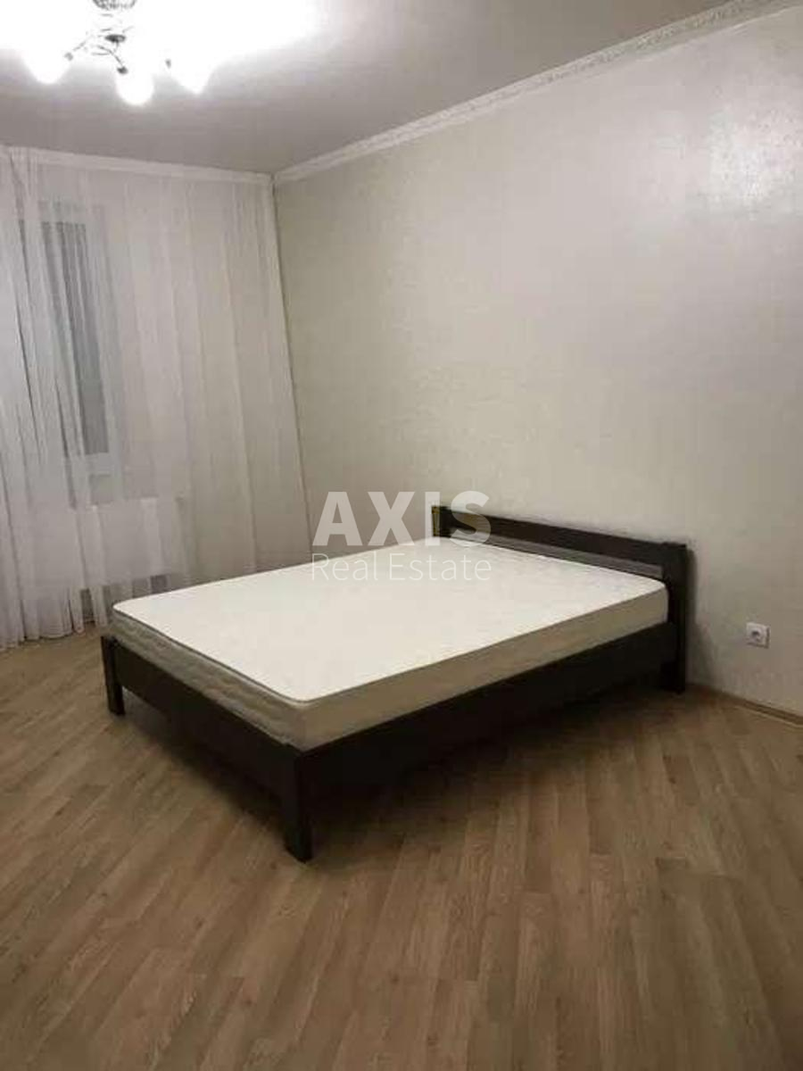 1k apartment vul. Dragomanova 6/11