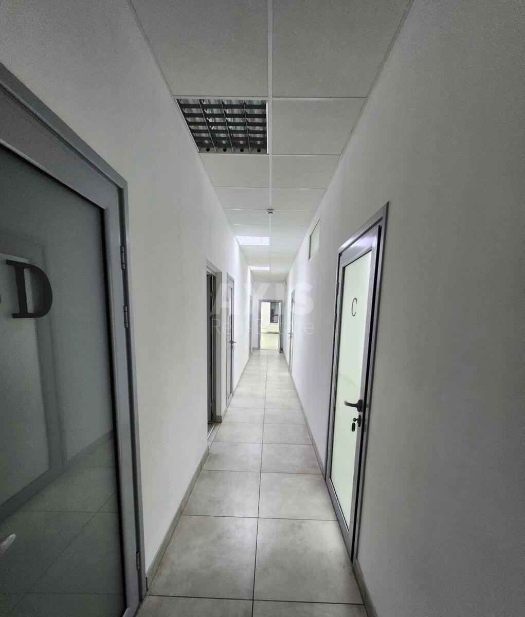Office vul. Krasylivs'ka 7, 275m21