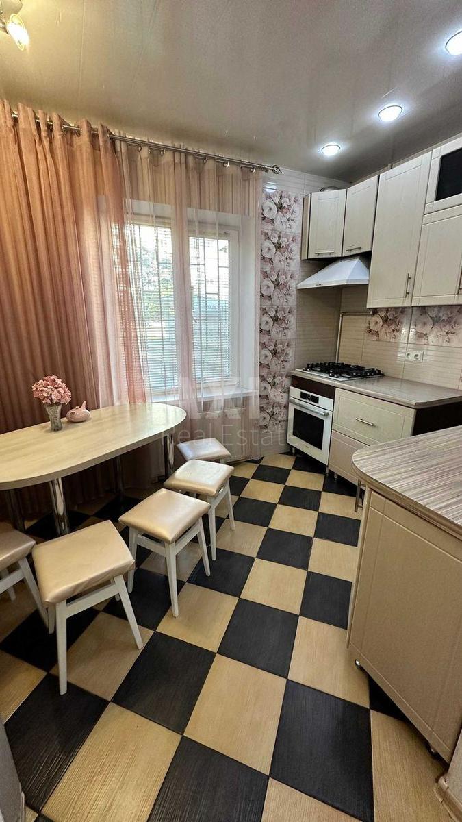 3k apartment shose Harkivs'ke 182