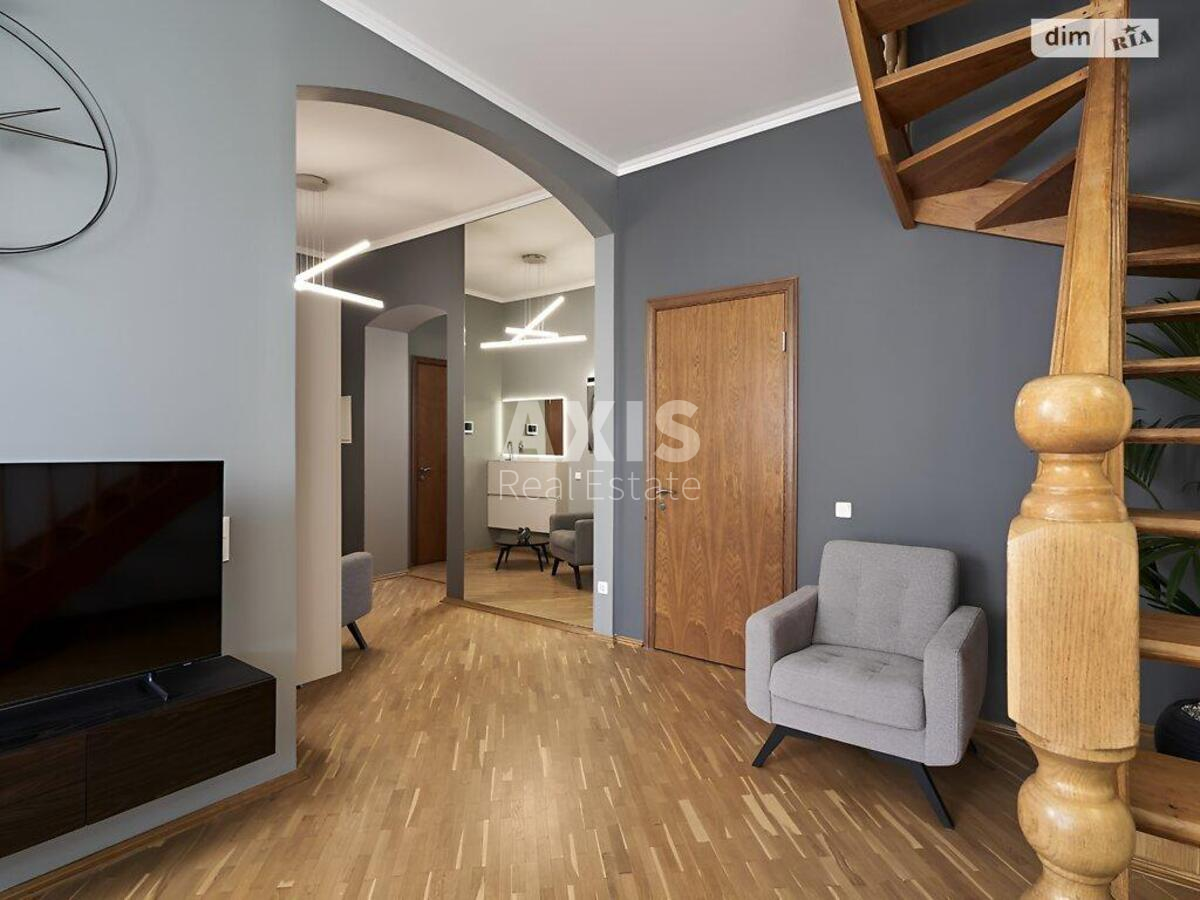 4k apartment vul. Jaroslaviv Val 205