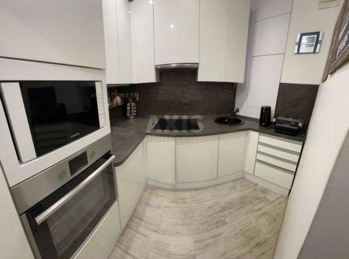 3к квартира ул. Урловская 307
