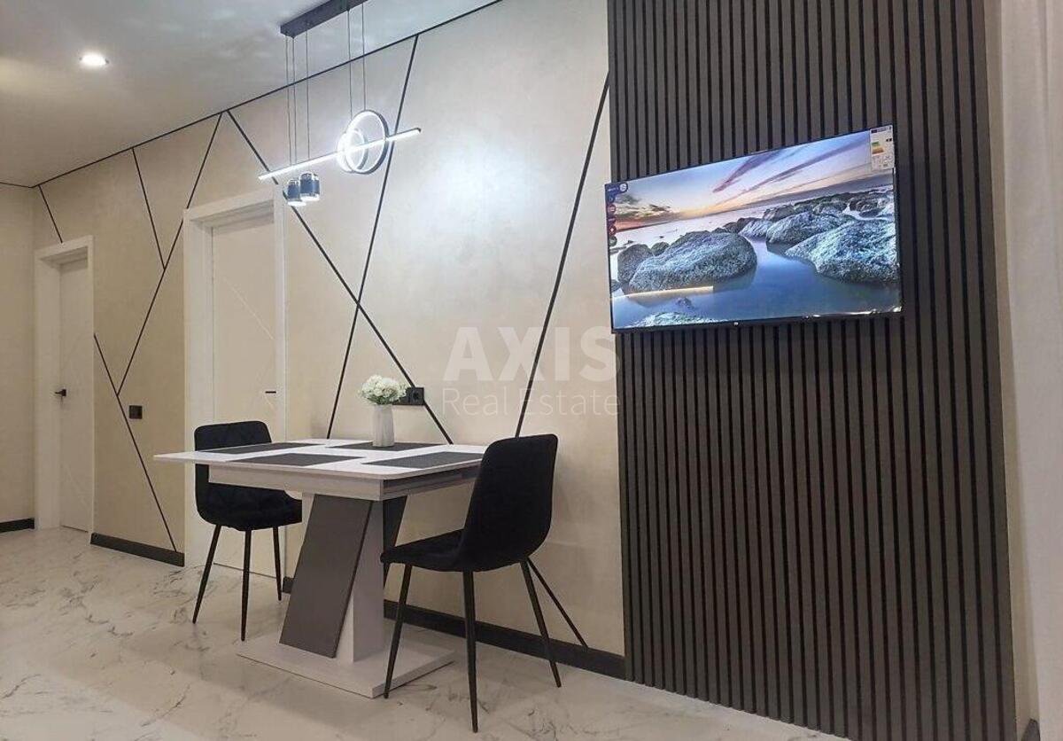 2k apartment vul. Rodyny Kristeriv 14В584642
