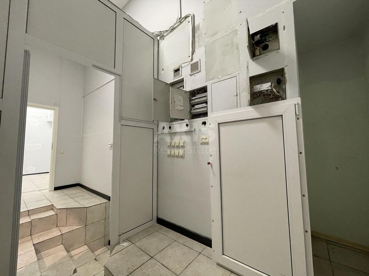 Office bul. Shevchenka Tarasa 58, 218m2630031