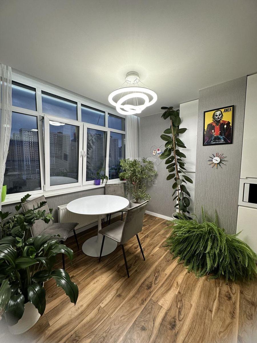 1k apartment vul. Praktychna 13