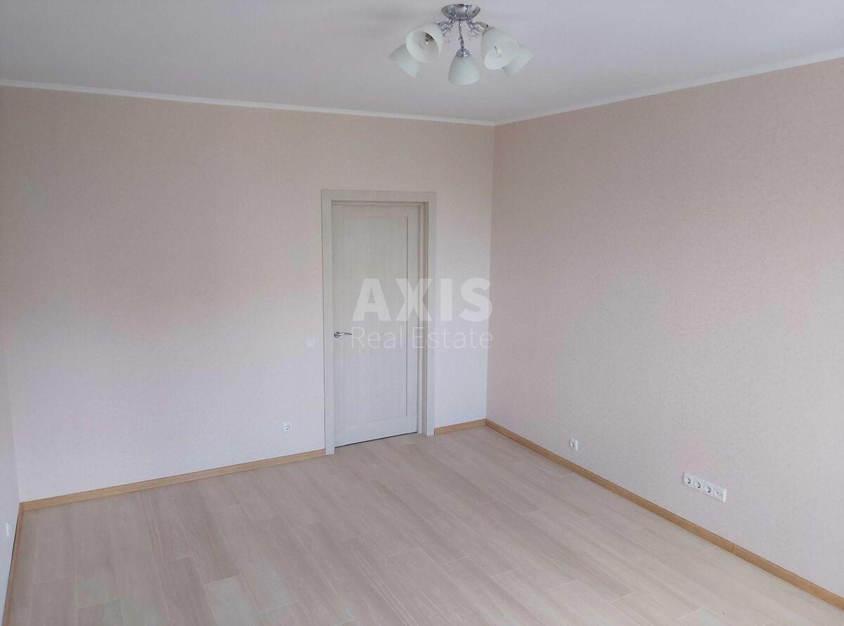 2k apartment vul. Krakivs'ka 272