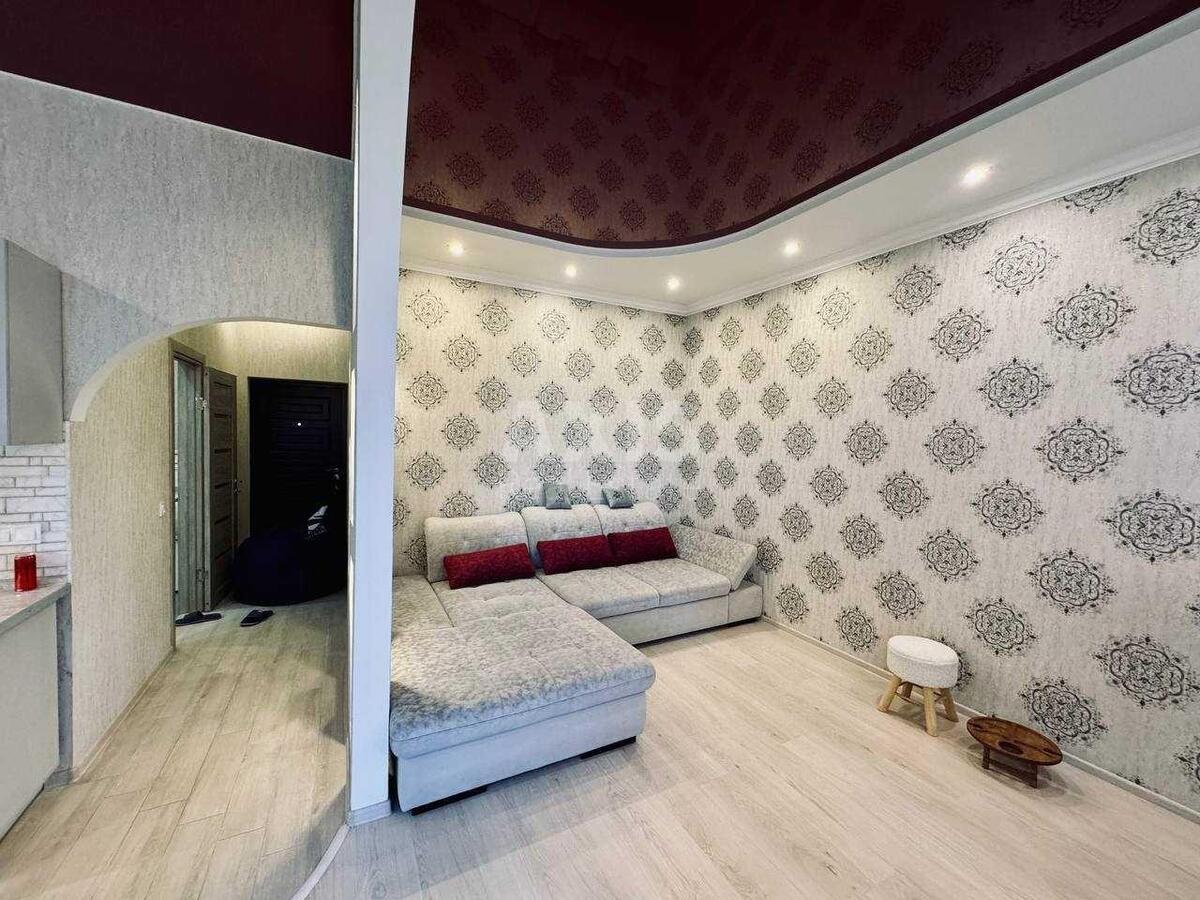 1k apartment vul. Zhyljans'ka 68589792
