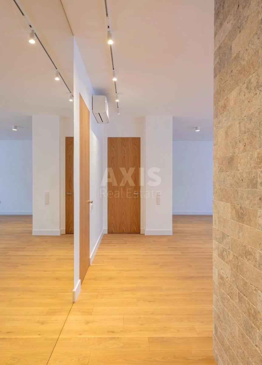 4k apartment vul. Skoropads'kogo Pavla 35/396379217