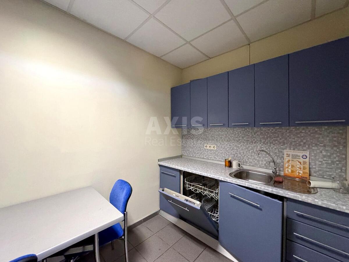 Office vul. Geroi'v Kosmosu 4, 370m2596486