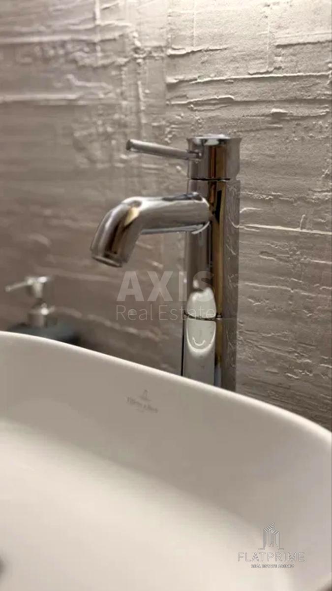 3k apartment pr-t Komarova Kosmonavta 466398621