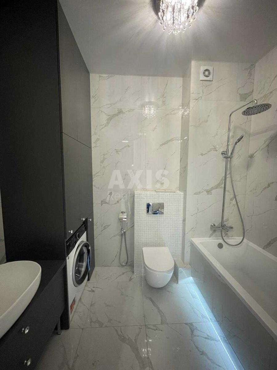 2k apartment prov. Novopechers'kyj 50