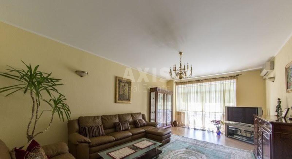 3k apartment vul. Kudri Ivana 1Б