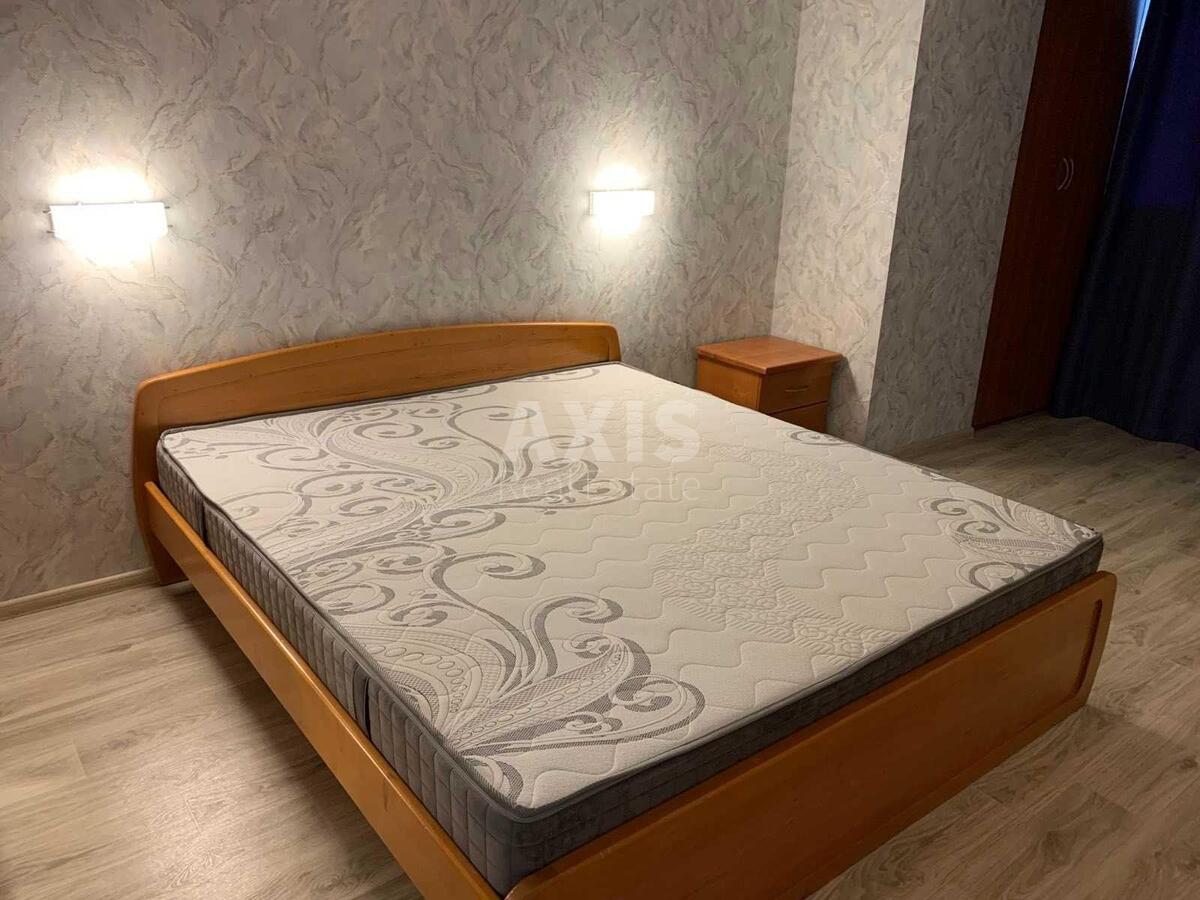 2k apartment vul. Knjazhyj Zaton 14В599673