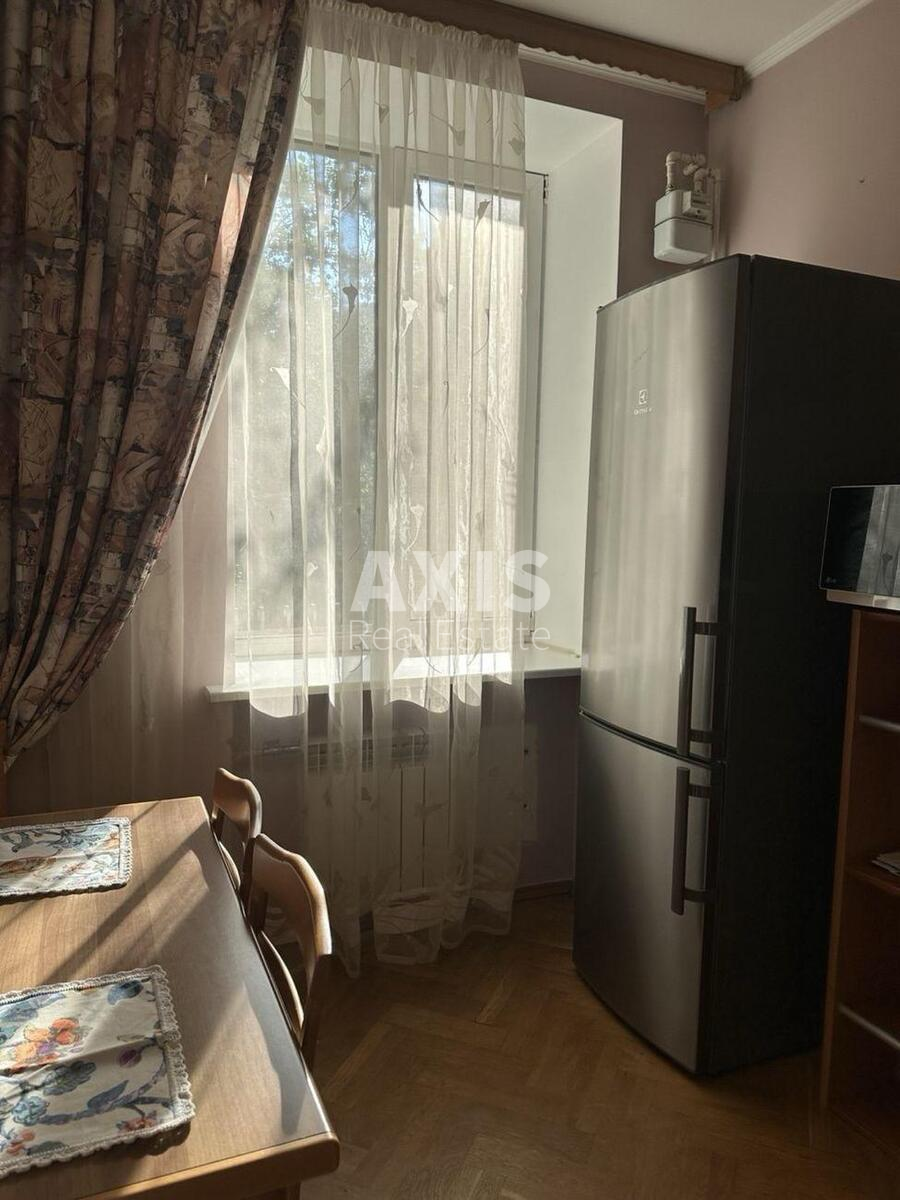 2к квартира ул. Круглоуниверситетская 13587455