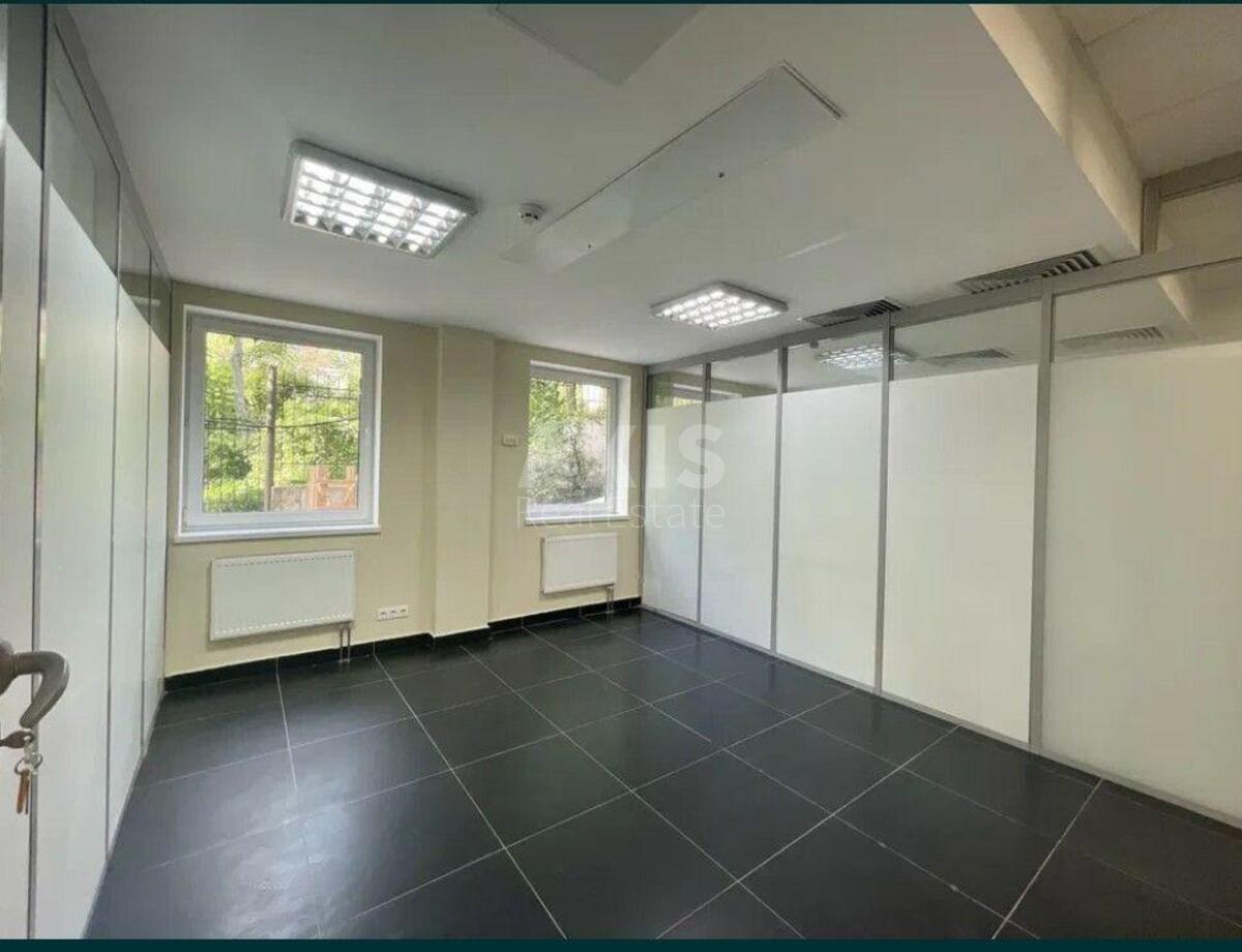 Office vul. Staronavodnyc'ka 29, 262m25