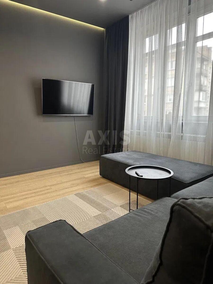 2k apartment vul. Preobrazhens'ka 8Б3