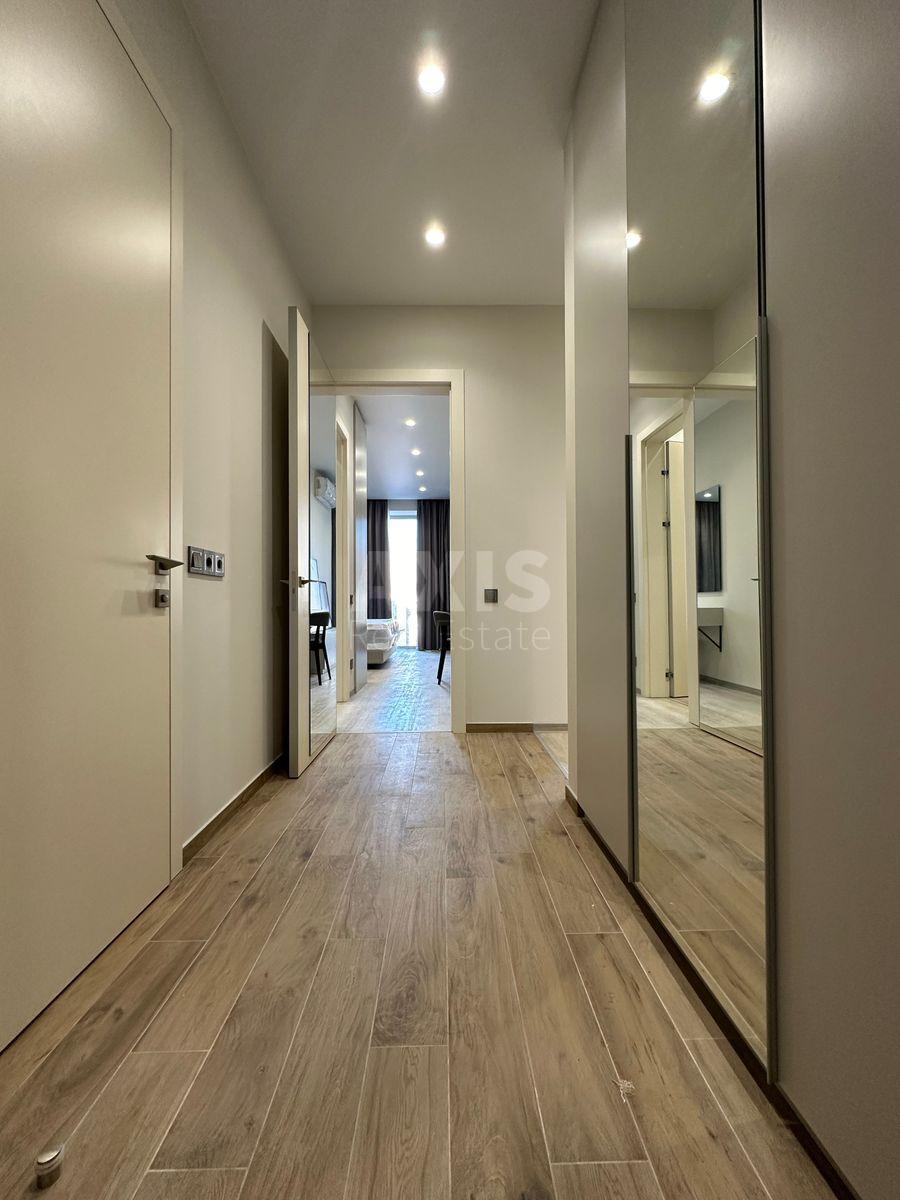 2k apartment vul. Antonovycha 1187