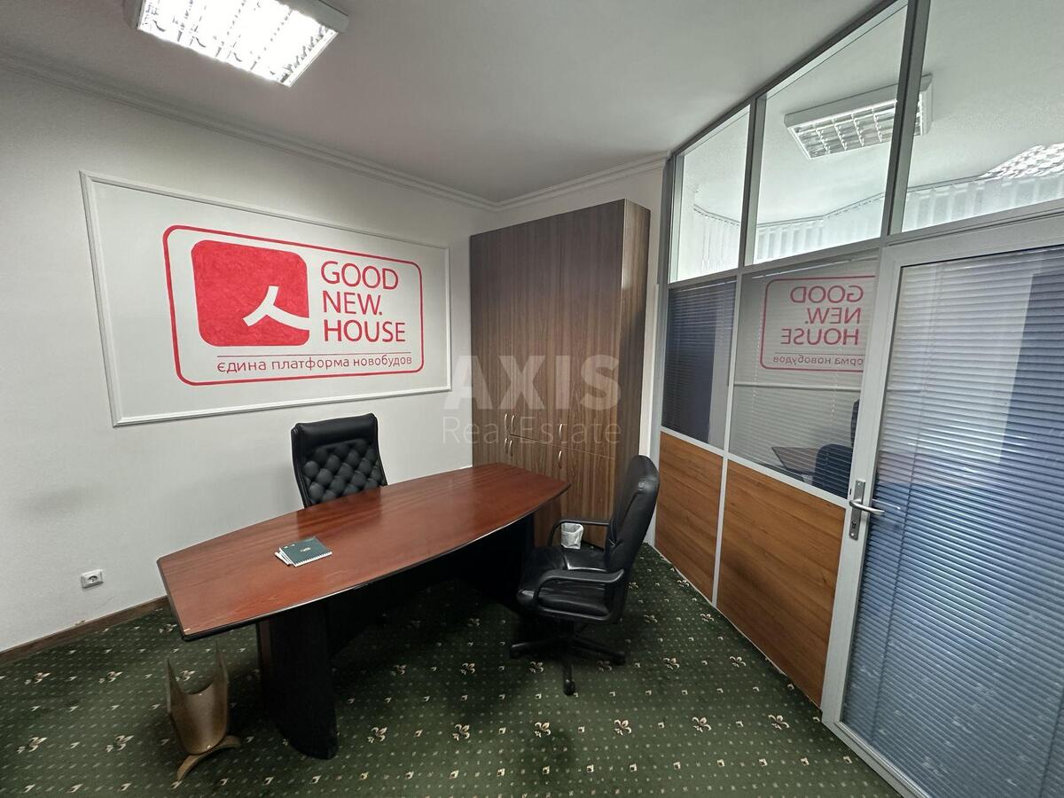 Office uzv. Klovs'kyj 5, 118m24