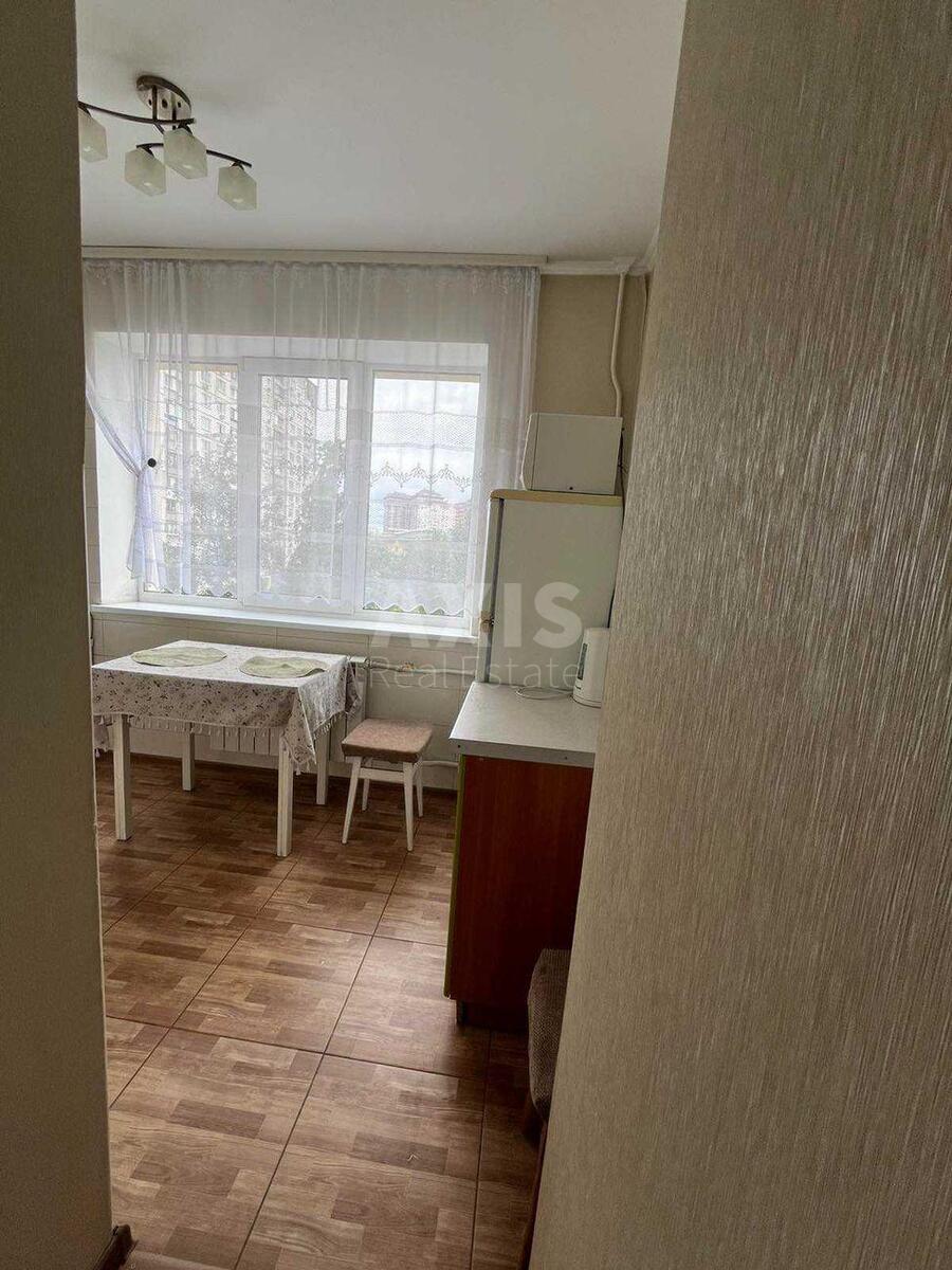 1k apartment pr-t Obolons'kyj 9А2