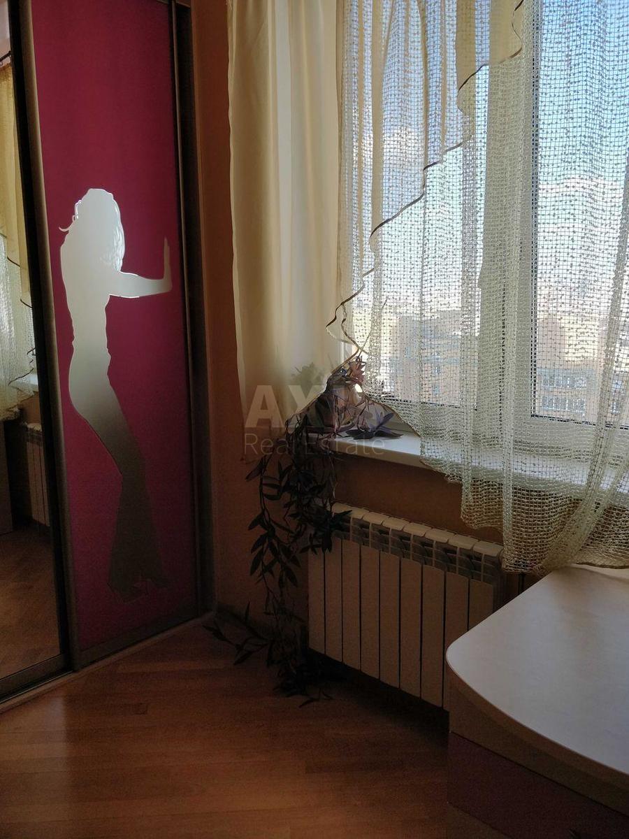 3k apartment vul. Knjazhyj Zaton 213
