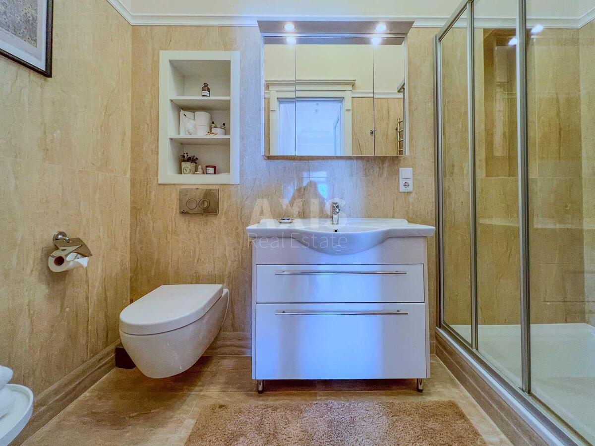 4k apartment vul. Mazepy Ivana 165675418