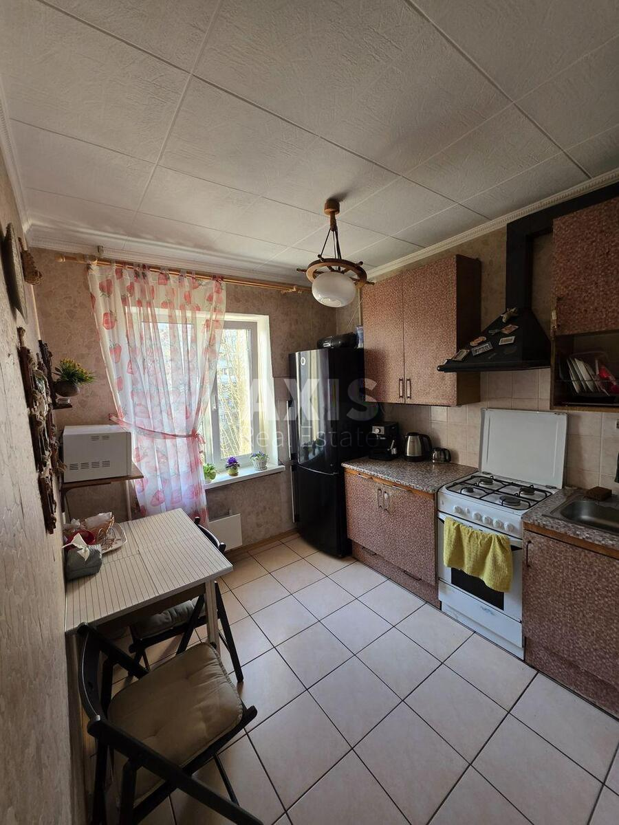 1k apartment vul. Oleksandra Makhova 161557