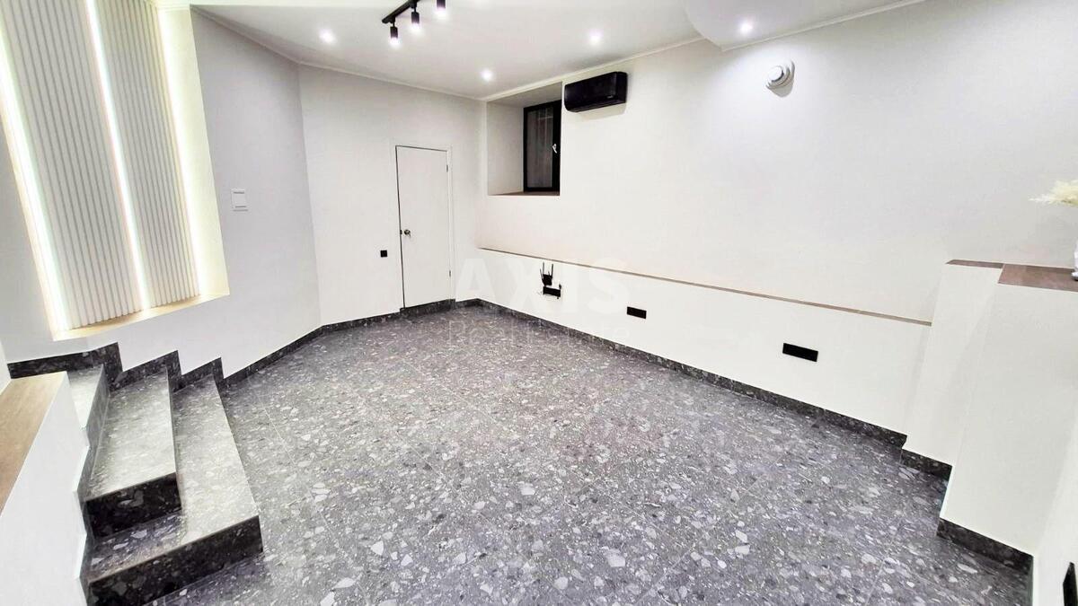 Trade object vul. Jurkivs'ka 36, 42m2609551